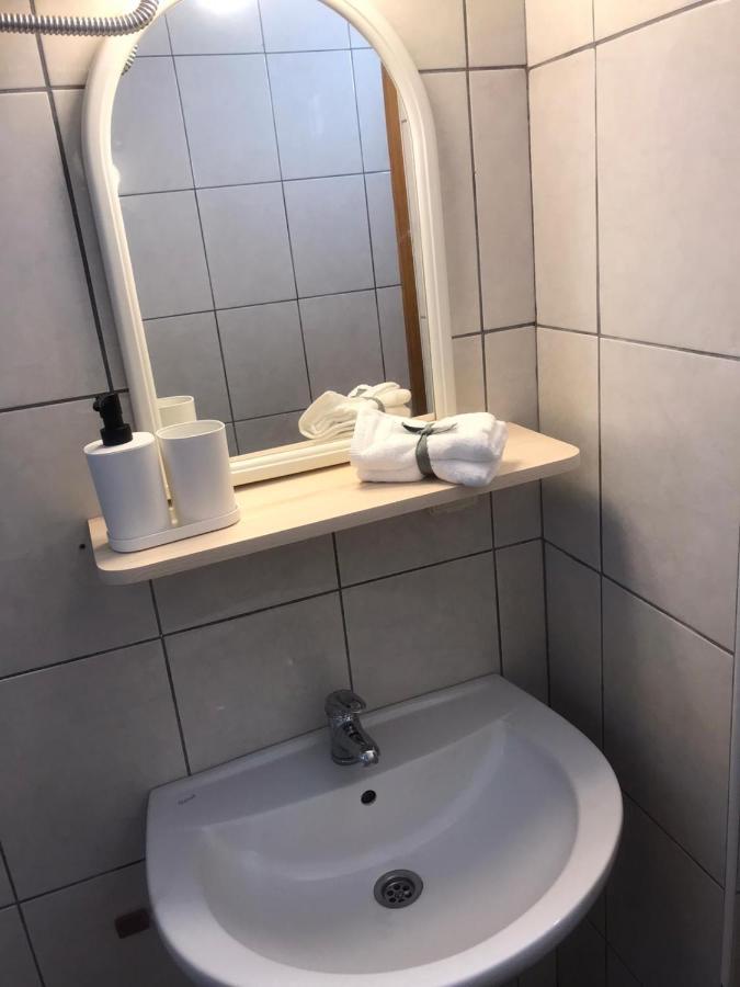 Cosy Rooftop Studio With Balcony Belgrade Luaran gambar